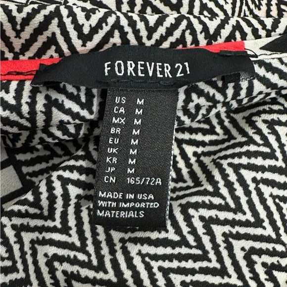 Forever 21 Geometric Print Jumpsuit Boho Statement Retro Resort Vacation Medium - Picture 2 of 6